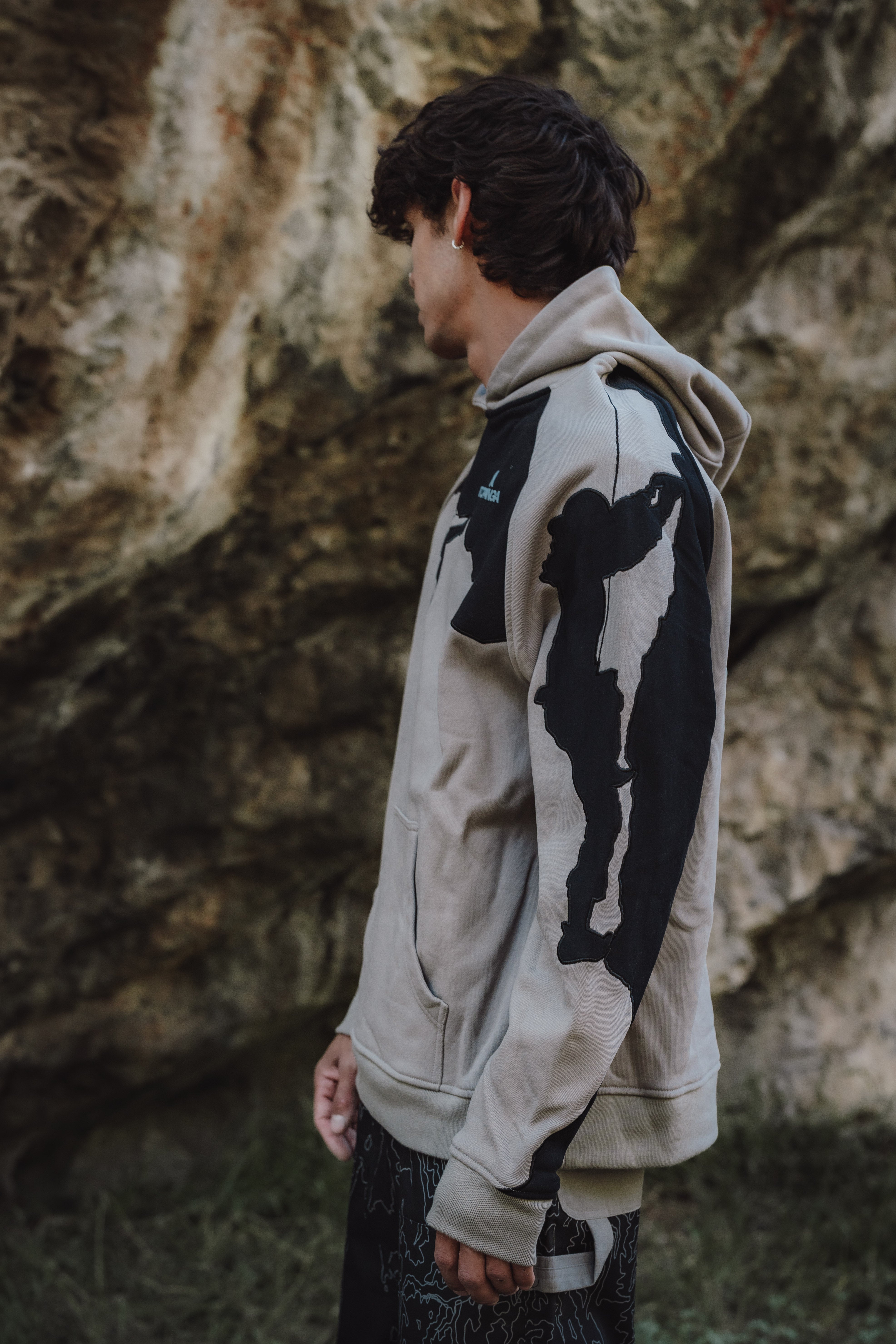 Heavyweight Climber Silhouette Hoodie – TOPANGA