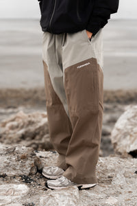 Alpine Shell Pant [Brown]