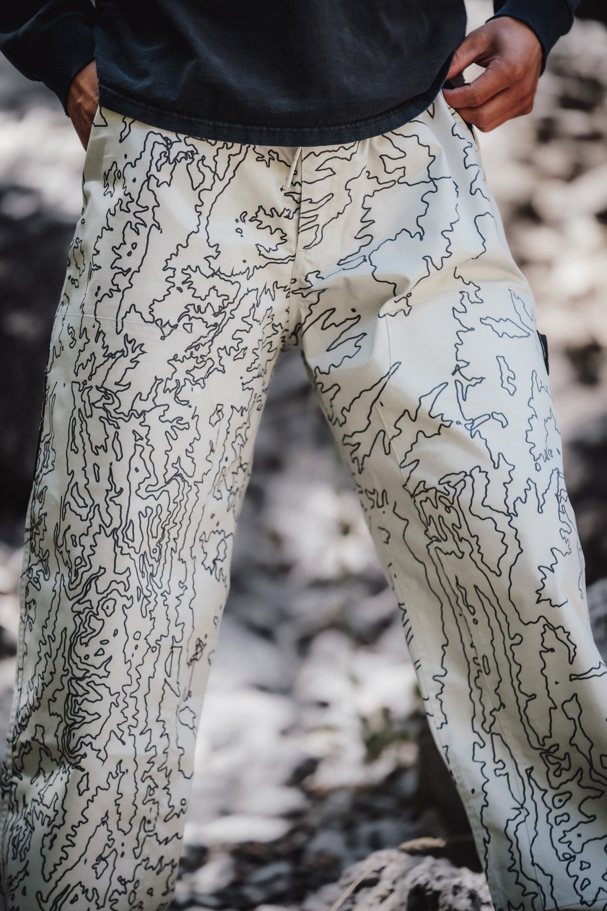 TOPOGRAPHY ESCAPE PANT [GRAY]