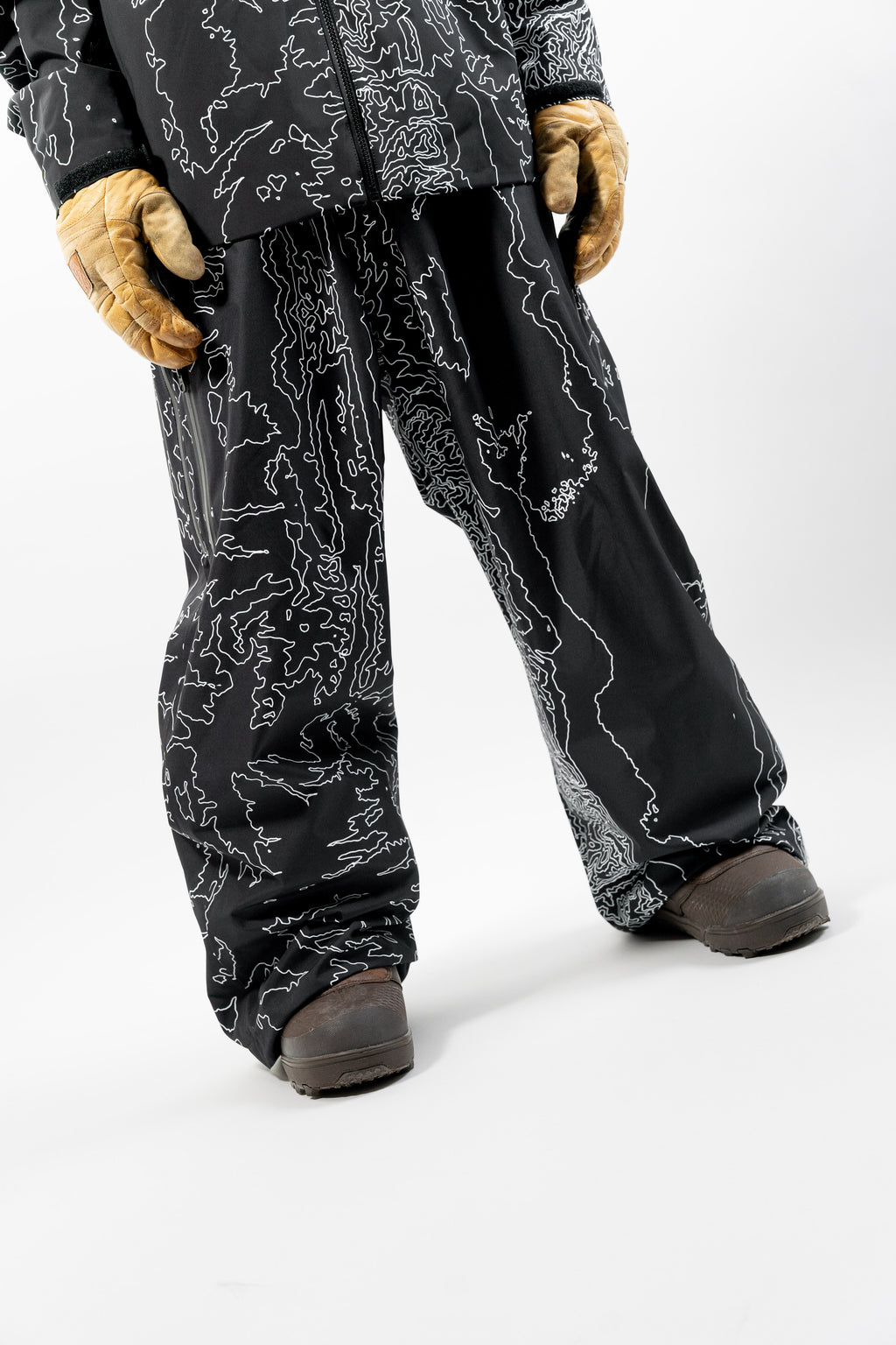 BAGGY SNOW PANTS [BLACK TOPO] – TOPANGA