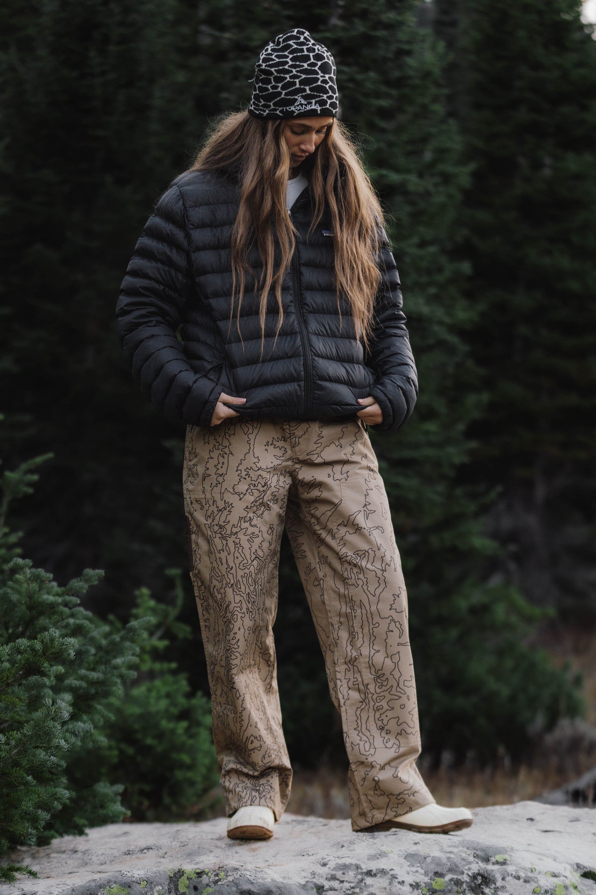TOPOGRAPHY ESCAPE PANT [BROWN]
