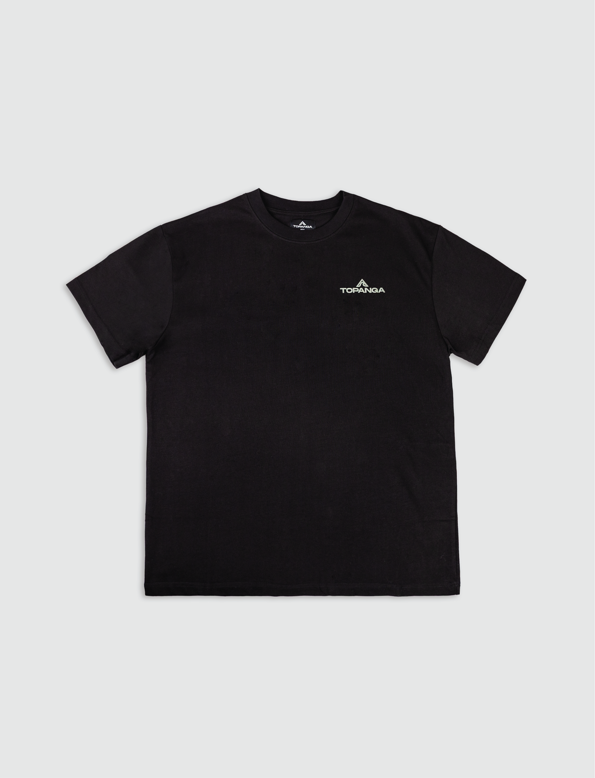 HEAVYWEIGHT TRADEMARK GRAPHIC TEE